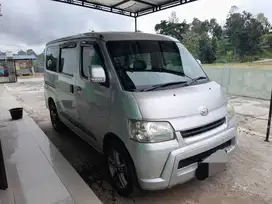Daihatsu Grand Max Minibus 1.5 MT