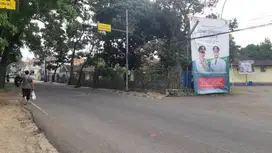 Rumah Luas Lokasi Strateigis di Jalan Raya Soreang