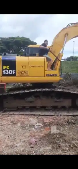 Excavator Komatsu PC 130 2015