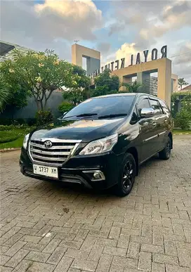 BU Murah Toyota Kijang Innova 2.0 V AT 12 Inofa Inova Barong Bensin