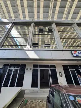 Disewakan Ruko Shibuya 3 Lantai di Kawasan PIK 2