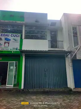 Cibubur Country, ruko, siap usaha,murah,lokasi di depan