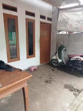 Rumah murah di jalan pruis di Gunung Sindur bogor