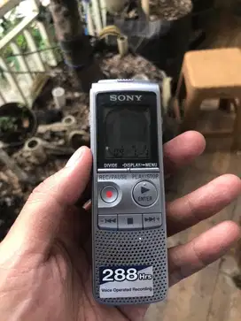 Digital voice recorder sony icd bx700