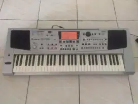 Roland EM-55 Keyboard Normal
