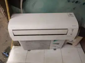 Daikin inverter 3/4pk kondisi good