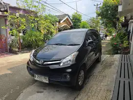 Daihatsu Xenia R Deluxe 1.3 Manual MT Tahun 2015 Hitam , 2014