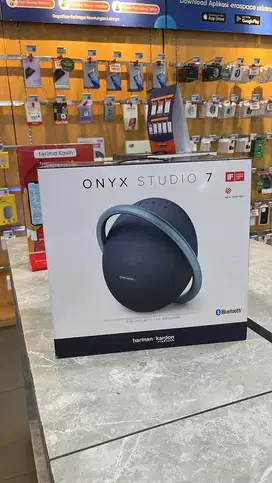 HARMAN KARDON ( ONYX STUDIO 7 )