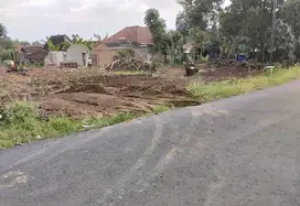 TANAH KAVLING DESA SIMBATAN NGUNTORONADI MAGETAN