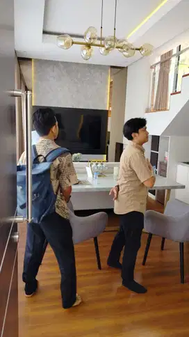 Dijual Rumah Rooftop Mewah 2,5 Lantai The Emeralda Resort Padalarang