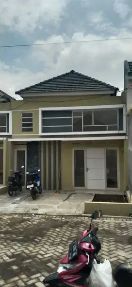 Rumah siap huni shm buduraan sidoarjo