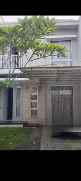 Di jual cepat rumah 2 lantai di cibubur Country
