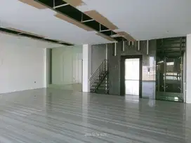 Gedung di Fatmawati 4 Lantai Luas 840m Siap Pakai