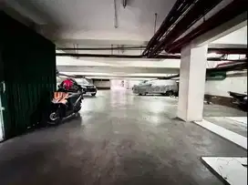 Jk332.Gedung Perkantoran 3 Lantai Area Cikini Menteng jakarta Pusat