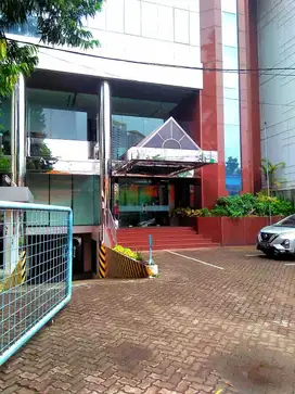 Jk332.gedung Perkantoran 3lantai Area Cikini Menteng jakarta Pusat