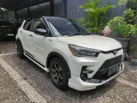 TOYOTA RAIZE GR TWO TONE 1.0 AT 2021