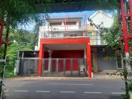 Di Jual Ruang Usaha Dan Rumah 2 Lantai Di Ciputat Serpong