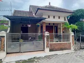 Rumah Dekat PLN Gedong Kuning Dalam Ring Road