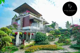 Dijual Rumah Cantik & Asri Semi Furnish ada Kolam Renang di Sentul Cit