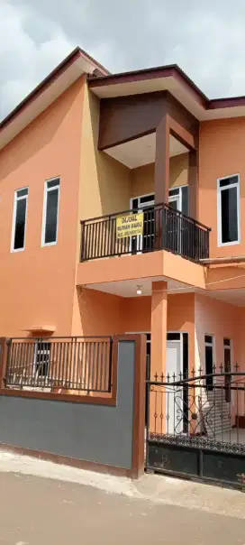 DIJUAL RUMAH BARU 2 LANTAI AREA LUAS HANYA 775 JTAN DI PARUNG BOGOR