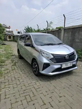Daihatsu Sigra R 1.2 MT 2022