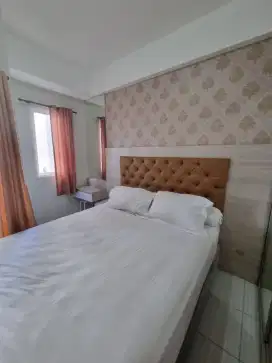 Disewakan Apartemen Puncak Dharmahusada Studio Dekat Galaxy Mall