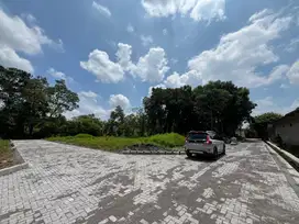 Tanah Murah Kalasan, Strategis Jalan LPMP, Lingkungan Asri