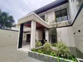 BRAND NEW RENOVATED AND PRIVATE POOL DI KEMANG