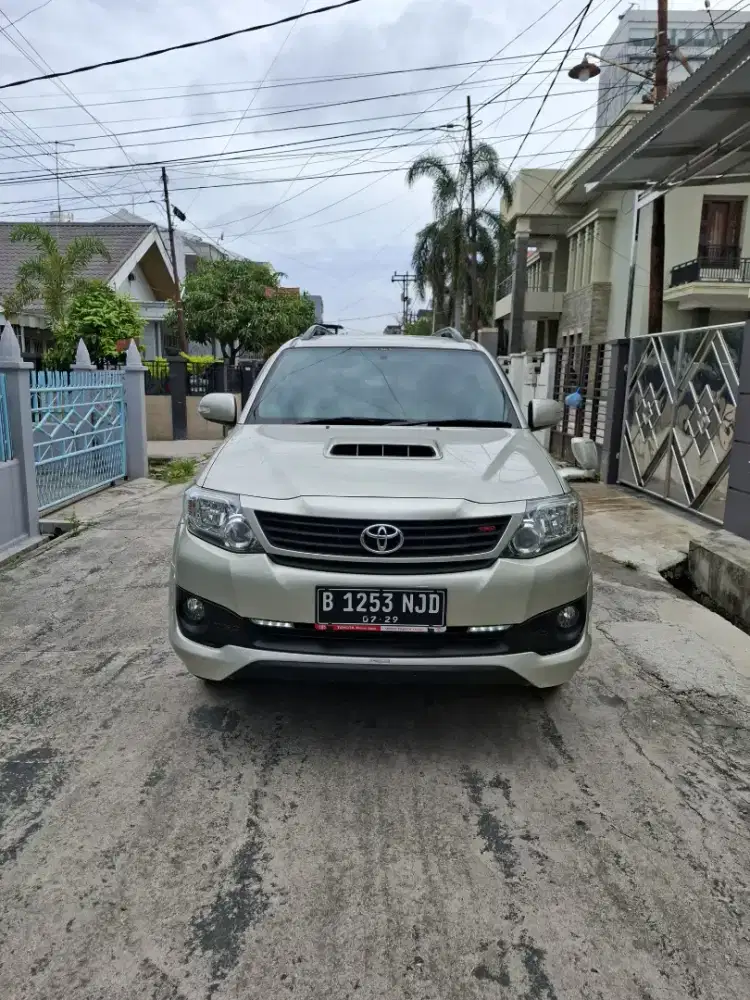 km90 rb Fortuner VNT TRD 2014 matic