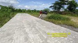 Dekat exit toll Trihanggo Sleman cocok Hunian dan bangun Kost