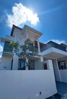 Dijual rumah semi villa