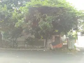 Rumah Tua di Perum Taman Meruya Ilir Kembangan Jakarta Barat
