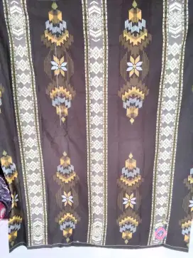 Sarung tenun batik Al Samsi