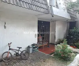 Dijual Properti Cocok Untuk Kost di Kebayoran Lama