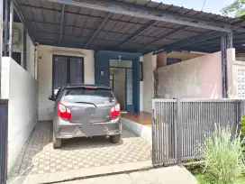 RUMAH DISEWAKAN MURAH DI TAMAN ANYELIR 3 DEPOK
