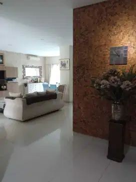 Dijual Rumah di Cluster di banyan JGC Cakung Jakarta Timur