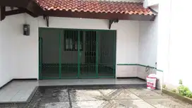 Rumah secondary di ceger jakarta timur