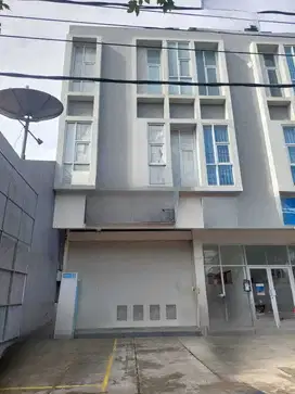Ruko di Citeureup Cimahi Utara, Bagus Terawat 3 Lantai