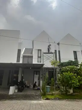 Tukang bangunan