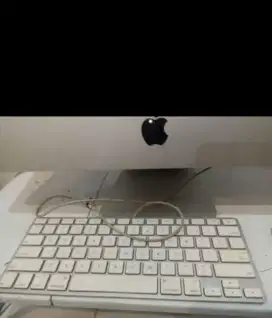 Imac Vintage Rare item 21Inch early 2008 core2duo