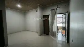 Rumah Strategis Siap Huni Di Perumahan Puri Depok Mas