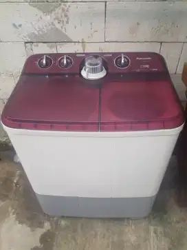 Mesin cuci 2 tabung merk panasonic 9kg normal siap pakai nego tipis