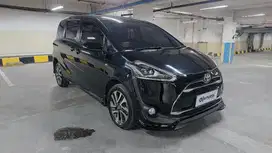 DP Rendah  10JT Toyota Sienta 1.5 Q Bensin-AT 2018 Hitam