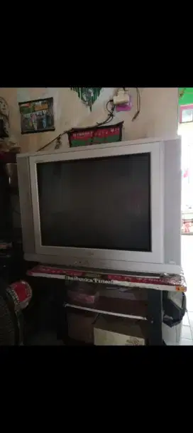TV tabung 29 inci + stb merek LG