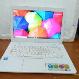 Laptop Asus vivobook x441S