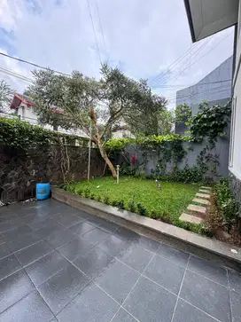 Rumah bagus di Setramurni, harga Nego !!