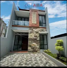 Rumah Mewah 2 lantai ready ! Free pagar keliling !