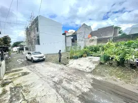 Tanah Dekat Stadion Maguwoharjo, Jl. Raya Tajem Jogja