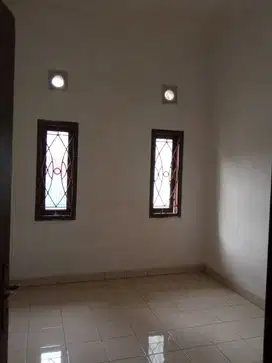 DIJUAL RUMAH TAMAN KOPO INDAH III BANDUNG   --YL