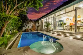 HIDDEN GEM WITH TROPICAL AMBIANCE AND POOLSIDE COMFORT